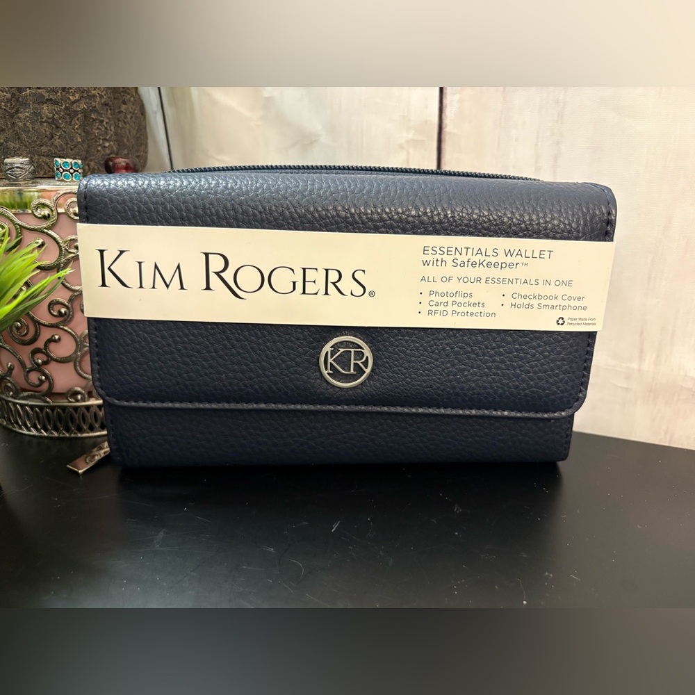 Kim Rogers Navy Textured Wallet